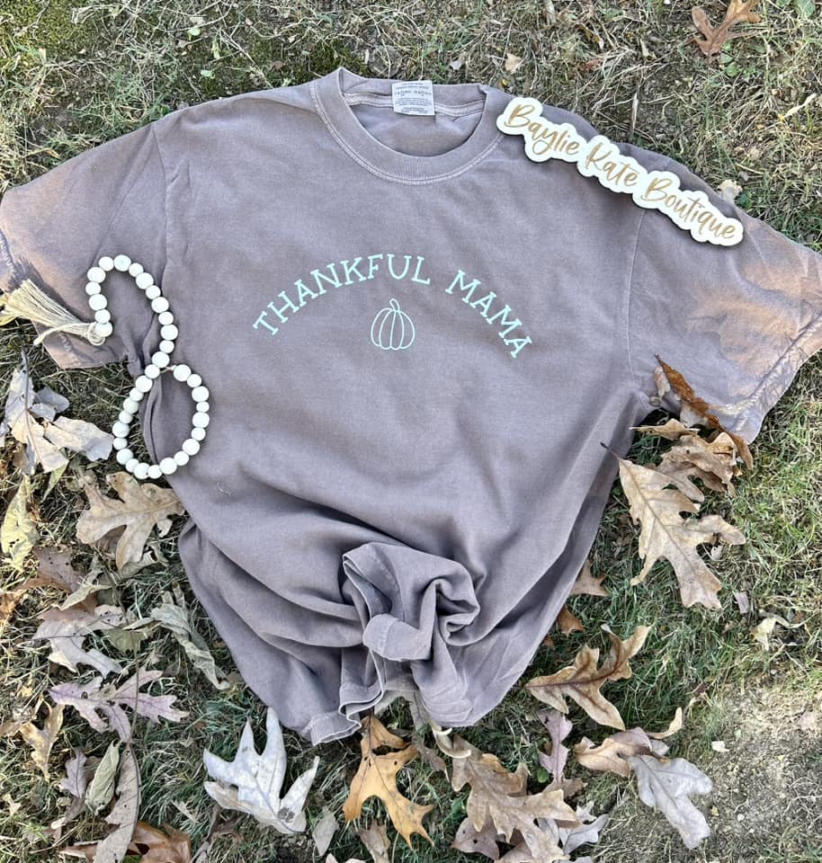 Thankful Mama tee